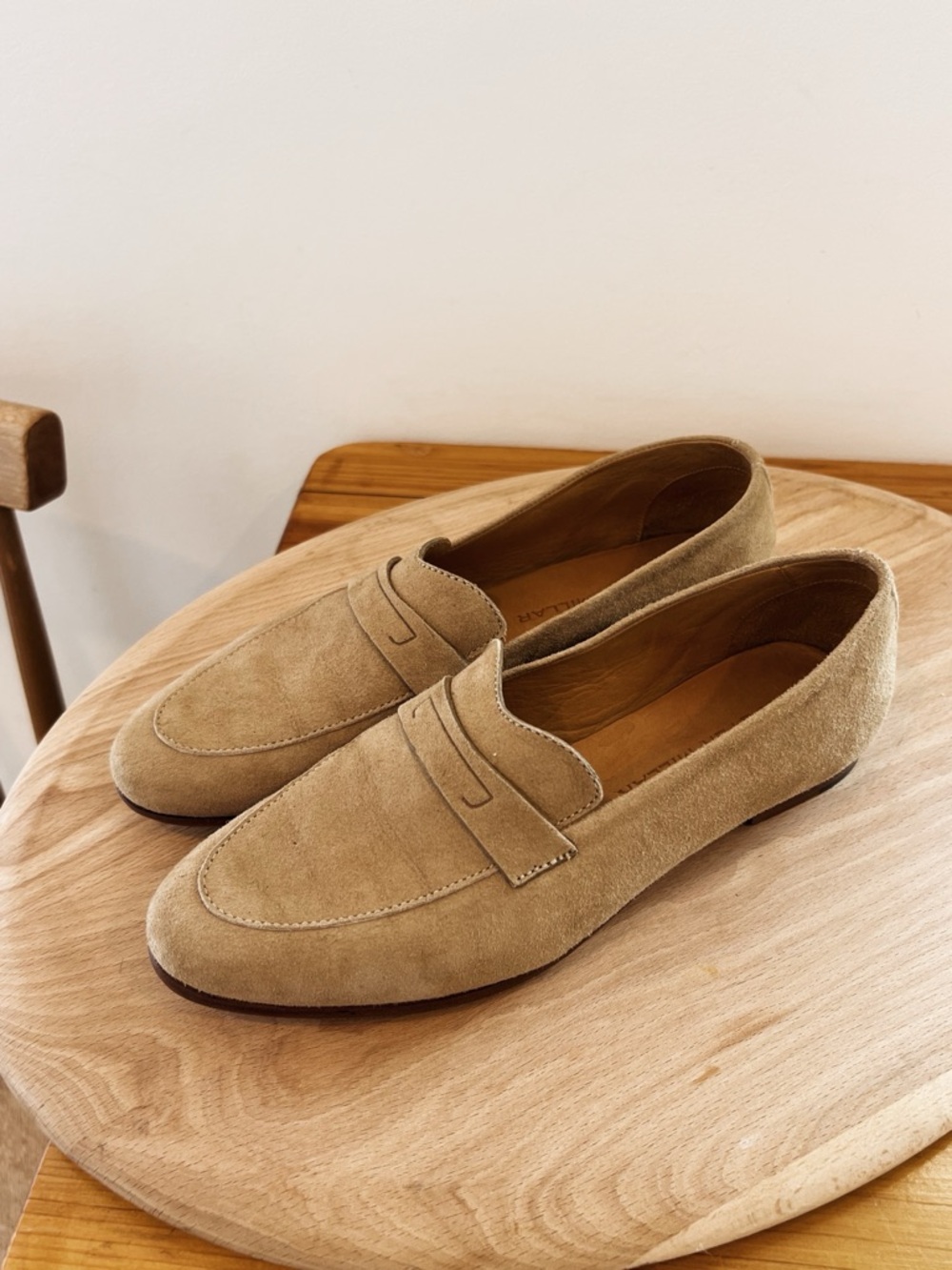 Peter Millar Women's 100% genuine Suede Loafers in Tan - Picture 3 of 6